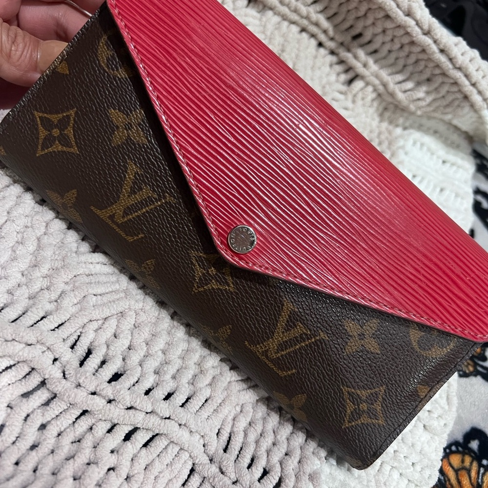 Louis Vuitton Pink and Brown Women's Wallet